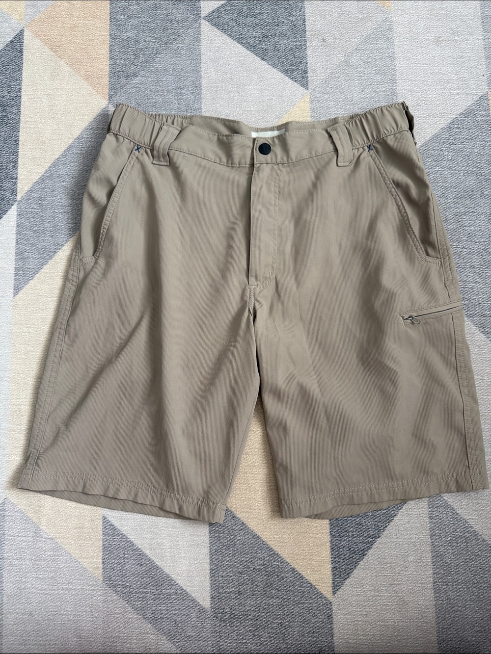 Wrangler Men's Hybrid Shorts - Khaki